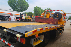 闵行区附近拖车电话号码服务